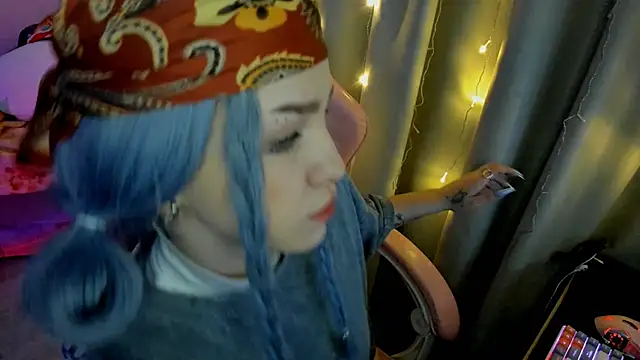 Ledy WWWII online show from January 11, 2025, 2:58 pm