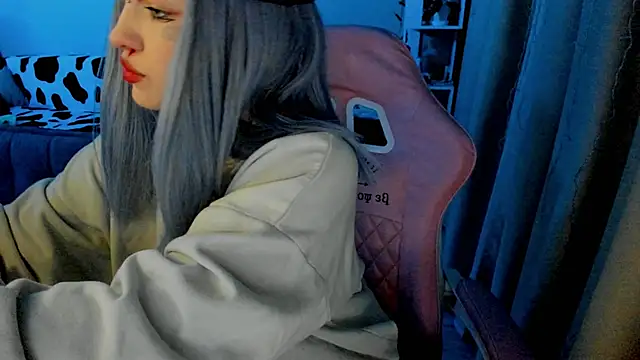 Ledy WWWII online show from February 4, 2025, 3:15 pm