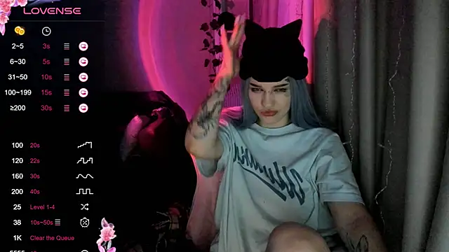 Ledy WWWII online show from February 15, 2025, 6:55 pm