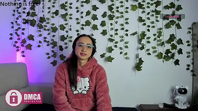 Alana Pherson online show from April 18, 2026, 1:42 am