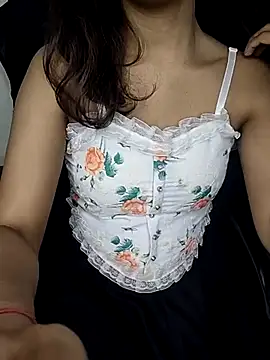 Leeeezzzz roy online show from February 20, 2025, 8:36 pm