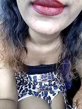 Leeeezzzz roy online show from October 4, 2025, 6:17 pm