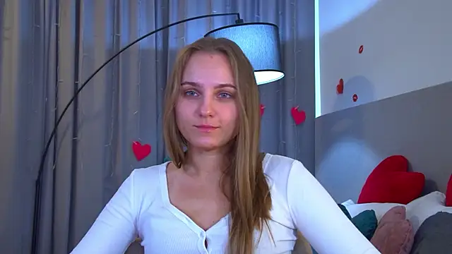 MelissaMelrey online show from July 5, 2026, 8:43 am