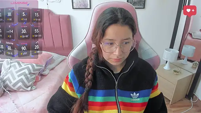 Snapshot of Amy_joones chatting on December 5, 2025, 12:47 pm Amy joones online show from December 5, 2025, 12:47 pm