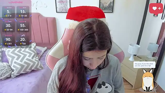 Snapshot of Amy_joones chatting on December 15, 2025, 12:53 pm Amy joones online show from December 15, 2025, 12:53 pm