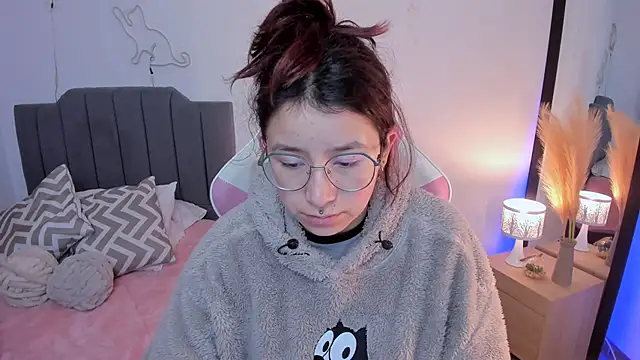 Amy joones online show from April 9, 2026, 11:15 am