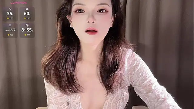 Snapshot of --xixi-- chatting on July 5, 2026, 7:43 pm --xixi-- online show from July 5, 2026, 7:43 pm