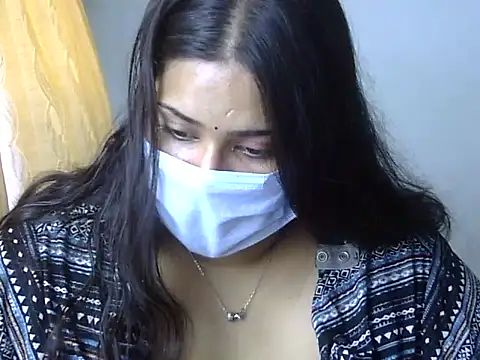 cutelady65 online show from May 16, 2026, 8:44 am