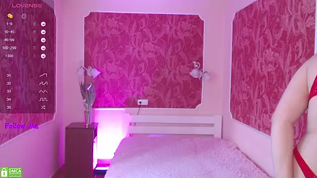 VerySweetKate111 online show from February 14, 2026, 10:45 am