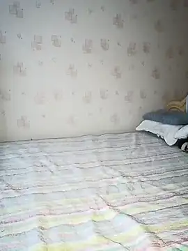 CatFerae online show from February 7, 2025, 4:06 am