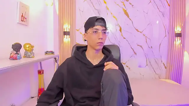 Nikolay Gregori online show from January 16, 2026, 4:05 am