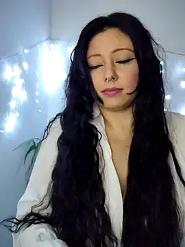 kristal ktl online show from December 14, 2025, 1:11 am