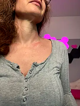 AnnikaRose online show from December 21, 2025, 6:20 am