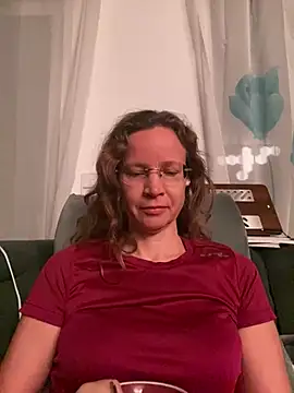 AnnikaRose online show from January 13, 2026, 6:51 am