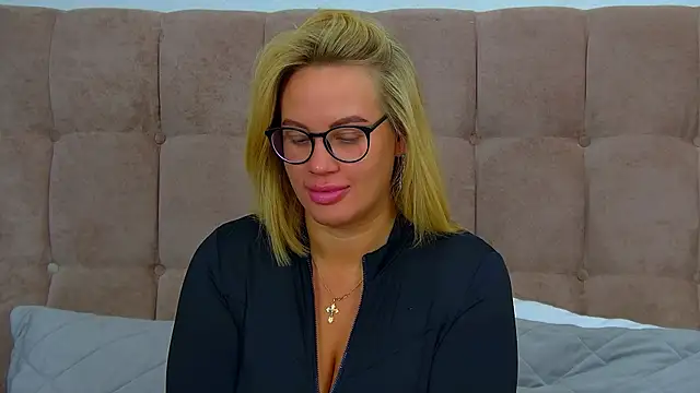 MariaNeumann online show from January 15, 2026, 6:29 am