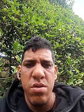 Elvergon3456 online show from April 28, 2026, 2:11 pm