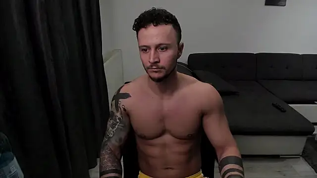 Richarddarell1 online show from December 29, 2024, 6:35 am