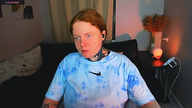 Cassie xKiss online show from November 5, 2025, 8:31 pm