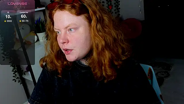 Snapshot of Cassie_xKiss chatting on April 19, 2026, 5:40 am Cassie xKiss online show from April 19, 2026, 5:40 am