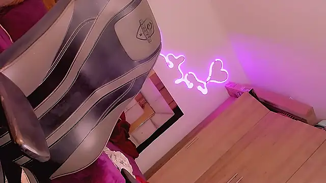 Snapshot of Vianca_Chanel chatting on December 24, 2024, 1:38 am Vianca Chanel online show from December 24, 2024, 1:38 am