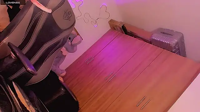 Snapshot of Vianca_Chanel chatting on January 3, 2025, 1:03 pm Vianca Chanel online show from January 3, 2025, 1:03 pm