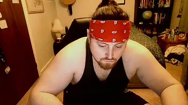 Snapshot of Hairy_Guy30 chatting on March 8, 2025, 9:51 pm Hairy Guy30 online show from March 8, 2025, 9:51 pm