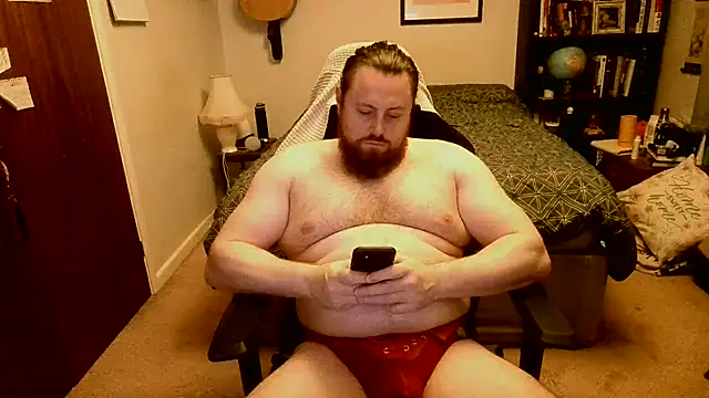 Snapshot of Hairy_Guy30 chatting on May 11, 2026, 10:40 pm Hairy Guy30 online show from May 11, 2026, 10:40 pm