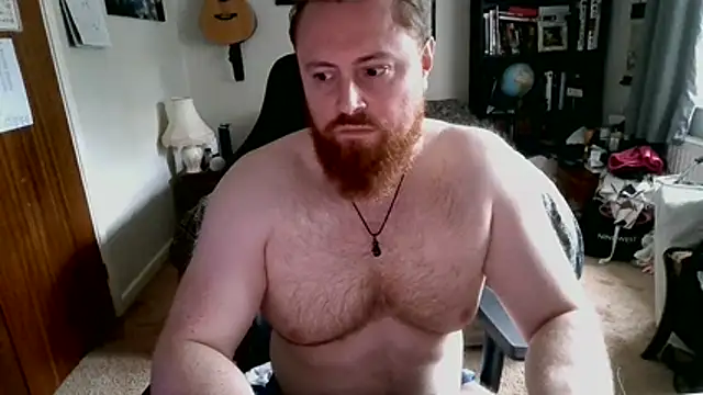 Snapshot of Hairy_Guy30 chatting on June 27, 2026, 6:46 pm Hairy Guy30 online show from June 27, 2026, 6:46 pm