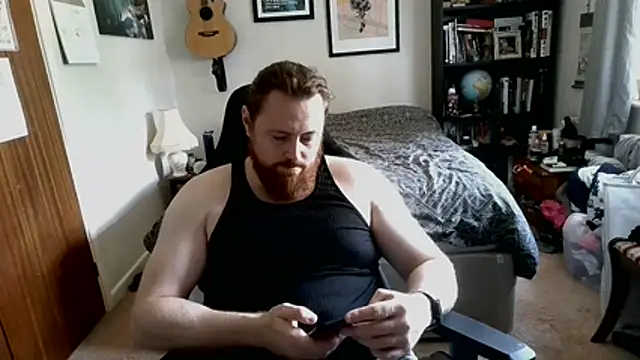 Snapshot of Hairy_Guy30 chatting on July 15, 2026, 1:49 pm Hairy Guy30 online show from July 15, 2026, 1:49 pm