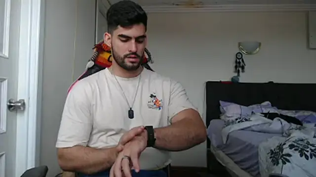 Jackyrose online show from October 28, 2025, 4:42 pm