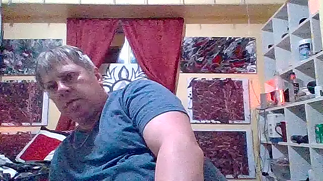 Mic Oxinner online show from November 18, 2025, 9:14 am