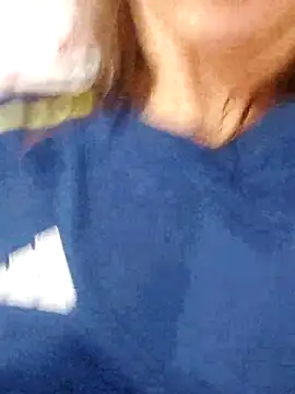 Snapshot of melissa_35_ chatting on November 14, 2025, 6:17 pm melissa 35 online show from November 14, 2025, 6:17 pm