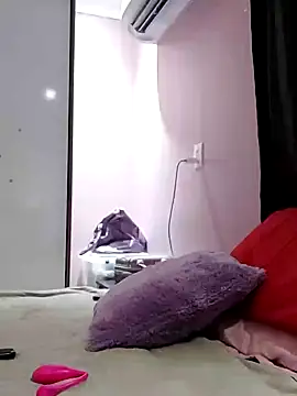 Snapshot of melissa_35_ chatting on November 21, 2025, 12:26 pm melissa 35 online show from November 21, 2025, 12:26 pm