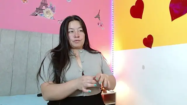 monickhot303av online show from November 27, 2025, 4:03 am