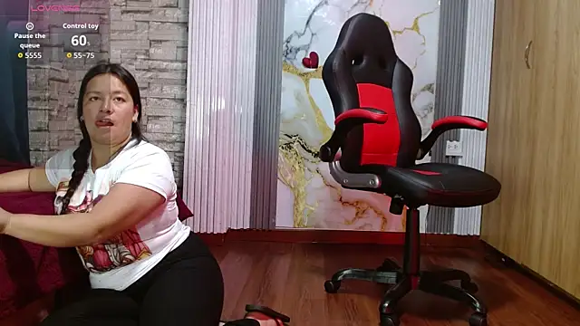 monickhot303av online show from April 12, 2026, 5:23 am