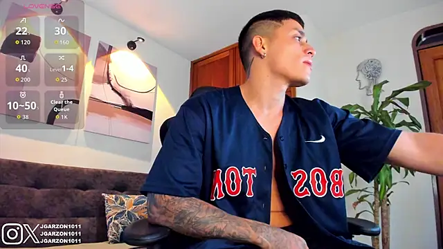 Snapshot of _joansoto chatting on January 6, 2026, 1:37 pm joansoto online show from January 6, 2026, 1:37 pm