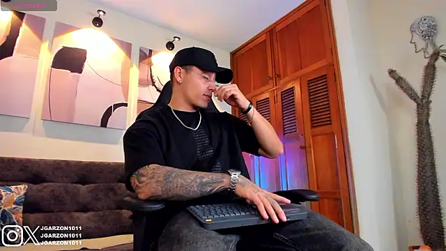 Snapshot of _joansoto chatting on February 3, 2026, 12:54 pm joansoto online show from February 3, 2026, 12:54 pm