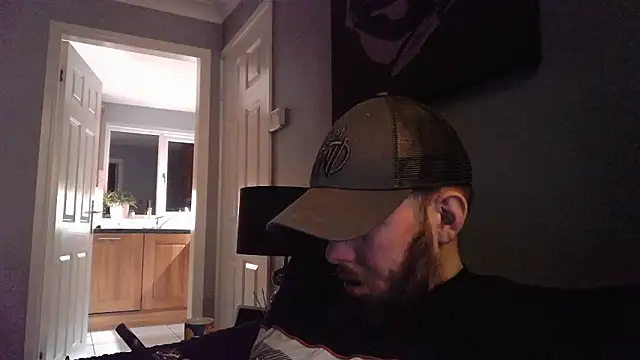 Chubbydan online show from December 4, 2024, 6:11 am