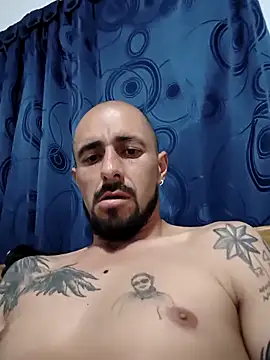 Snapshot of fire_menxxx001 chatting on April 18, 2026, 3:32 am fire menxxx001 online show from April 18, 2026, 3:32 am