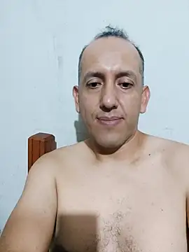 Snapshot of carozi chatting on March 10, 2025, 4:49 am carozi online show from March 10, 2025, 4:49 am