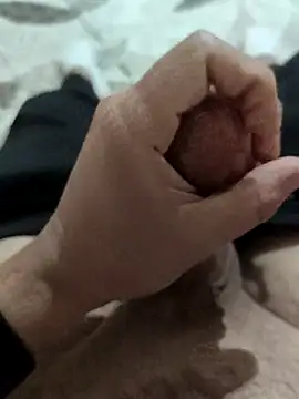 Snapshot of ssikerek23 chatting on October 6, 2025, 11:13 pm ssikerek23 online show from October 6, 2025, 11:13 pm