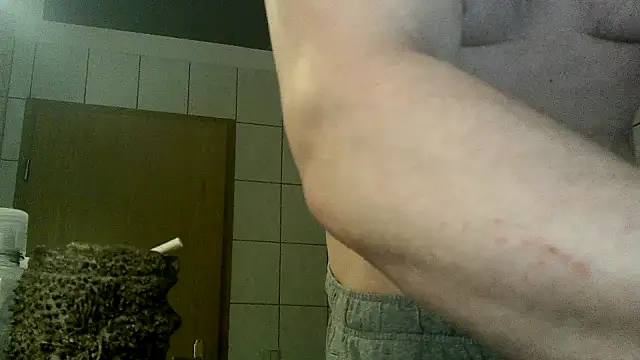 donhulio482 online show from March 15, 2025, 2:56 am