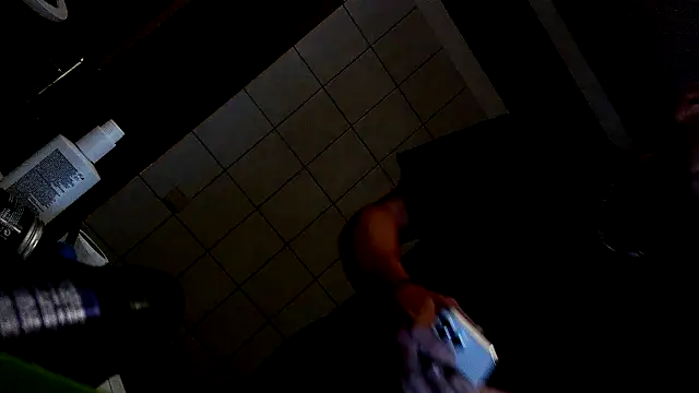 donhulio482 online show from October 4, 2025, 3:26 am