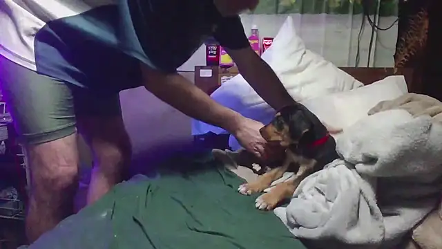 jaxx12369 online show from March 19, 2026, 5:11 am