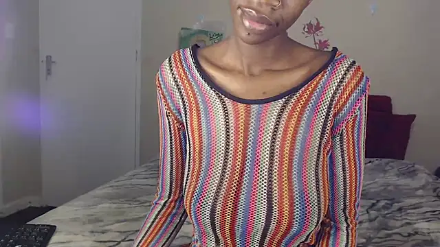 Blacktittiex02 online show from November 17, 2025, 9:53 pm