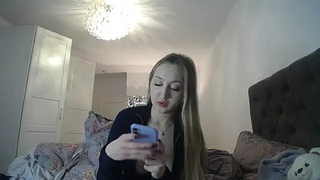 Snapshot of Ninadream2001 chatting on March 16, 2025, 6:55 pm Ninadream2001 online show from March 16, 2025, 6:55 pm