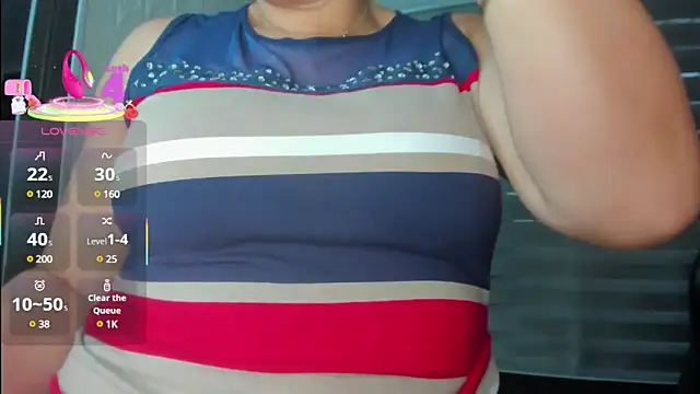 charlotte  G online show from March 5, 2025, 12:22 pm