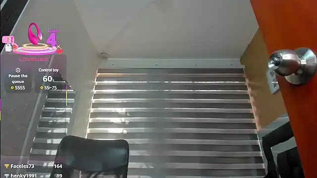 charlotte  G online show from March 8, 2025, 7:42 pm