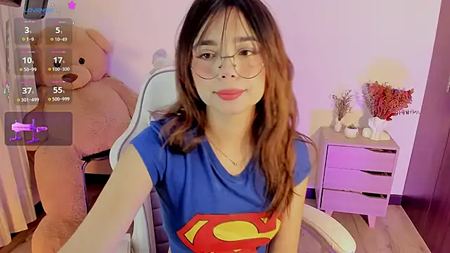 Snapshot of Lovely_celestte chatting on July 10, 2026, 8:22 pm Lovely celestte online show from July 10, 2026, 8:22 pm