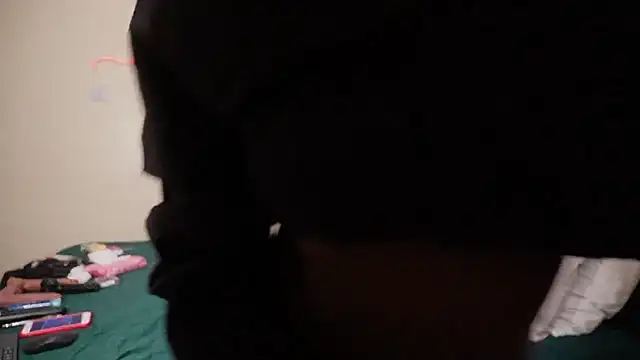 Snapshot of _Watuluv_ chatting on February 15, 2025, 7:28 pm Watuluv online show from February 15, 2025, 7:28 pm